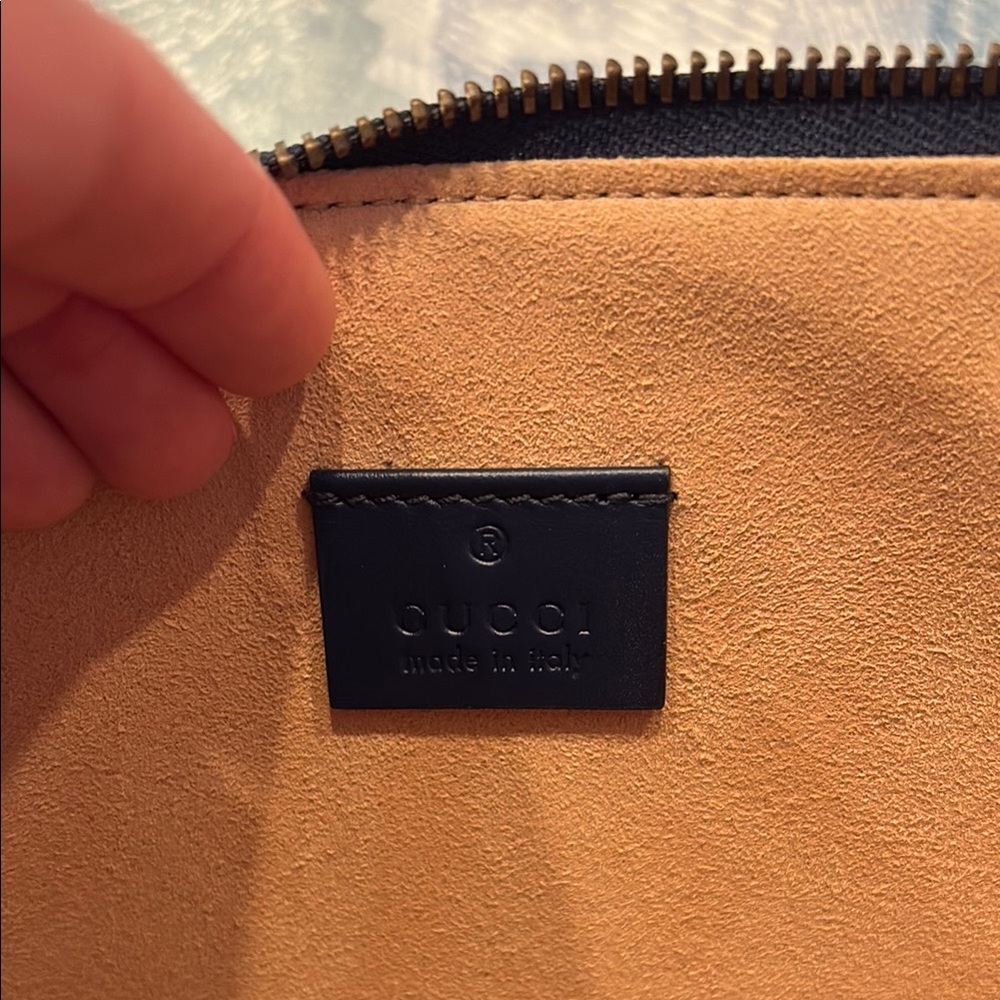 Gucci Pouch - Picture 4 of 5